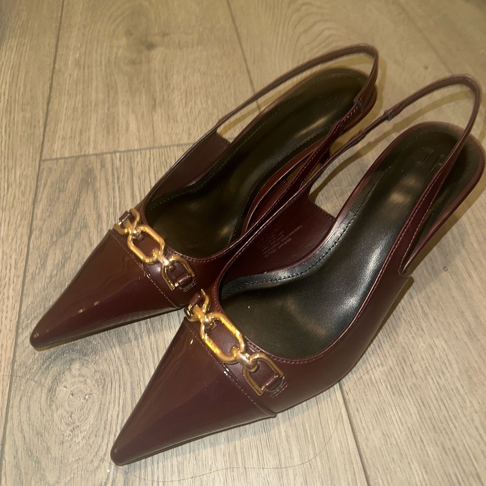 Burgundy pointed toe kitten heels